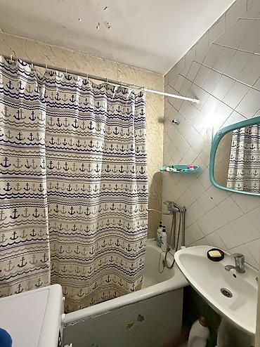 кватиру: 4 комнаты, 79 м², Индивидуалка, 3 этаж, Старый ремонт — 5