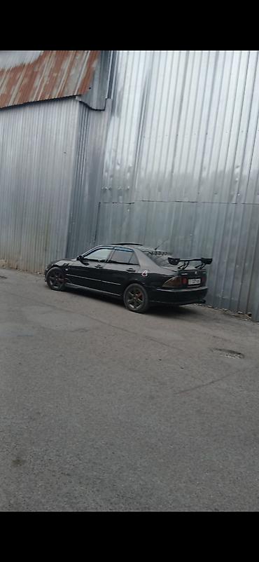 тойота ис: Lexus IS: 2001 г., Седан — 2
