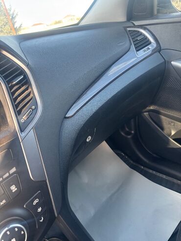 Avtomobil alışı: Əzik, vuruğu yoxdur. Şəhərə işə və evə sürülüb. Səliqəli saxlanılıb — 21