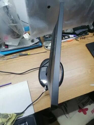 Monitori: Monitori Viewsonic 22" 10kom. Lepo ocuvani, kao novi bez ogrebotina — 9