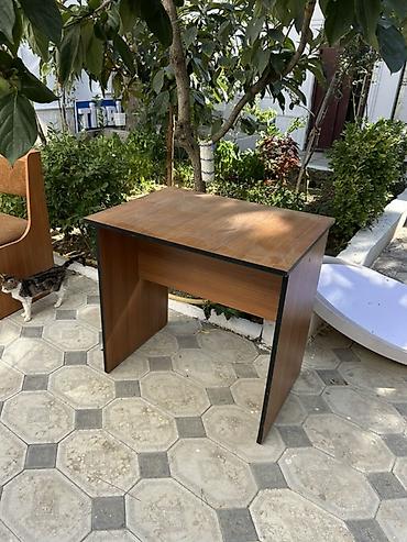 kompyuter masası: Düz masa, Polkasız, Siyirməsiz, Teksturalı laminat — 1