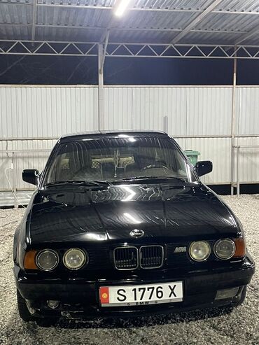 автомобиль bmw: BMW : 1991 г., 2.5 л, Механика, Бензин, Седан