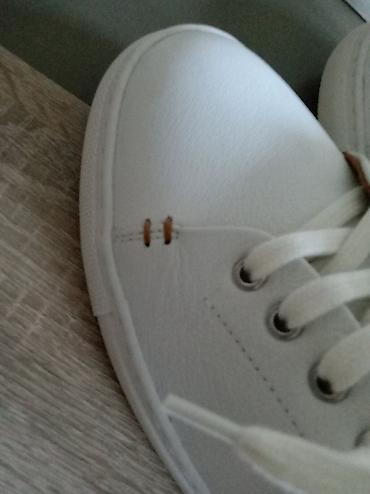 yeezy 350: Sarah Karen bele patike – minimalističke kožne lifestyle patike - — 6