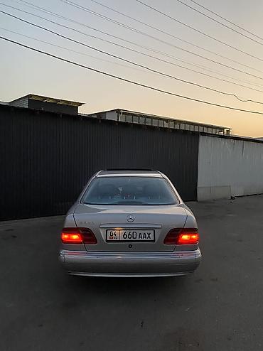 Mercedes-Benz: Mercedes-Benz E-Class: 2000 г., 3.2 л, Автомат, Бензин, Седан — 5