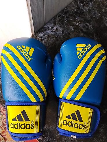 boks torbasi: Məhsul: Boks əlcəkləri – Adidas Legend (mavi/sarı) - İdman növü — 3