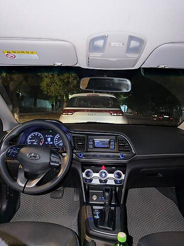 Продажа авто: Hyundai Avante: 2019 г., 1.6 л, Автомат, Бензин, Седан — 4