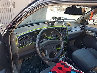 Volkswagen: Volkswagen Vento: 1993 г., 1.8 л, Механика, Бензин, Хэтчбэк — 6
