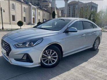 какие машины входят в комфорт яндекс такси в бишкеке: Hyundai Sonata: 2018 г., Автомат, Бензин, Седан