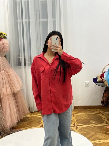 Спортивные костюмы: M razmer ideal vəziyətdə kupro köynək
