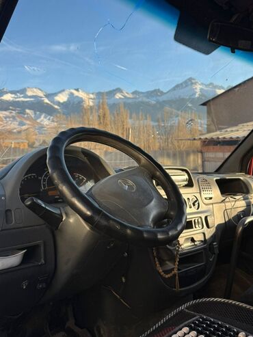 Mercedes-Benz: Mercedes-Benz Спринтер: 2004 г., 2.2 л, Механика, Дизель — 1