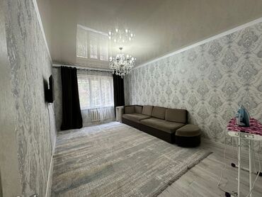 срочная продажа квартир в бишкеке без посредников: 2 комнаты, 48 м², 105 серия, 1 этаж, Евроремонт