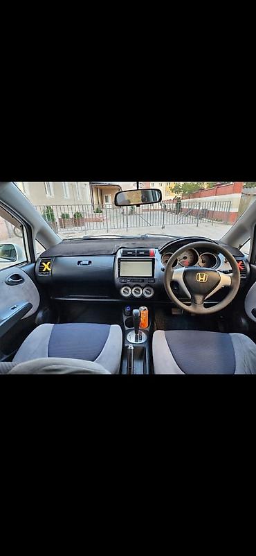 Honda: Honda Fit: 2005 г., 1.3 л, Автомат, Бензин, Фастбек — 5