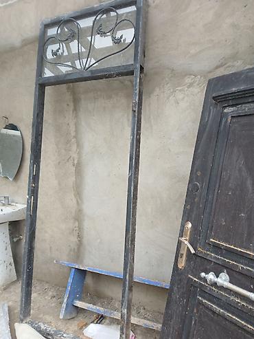 qapi ustu: Metall qapı dəsti – qapı və qapı karkası - Material: möhkəm metal — 1