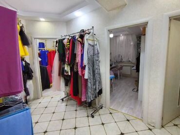 Kommersiya daşınmaz əmlakının satışı: Xırdalanda,Seyfəddin dağlı küçəsi, yol kenarı yeni tikili 5 mərtəbə — 4