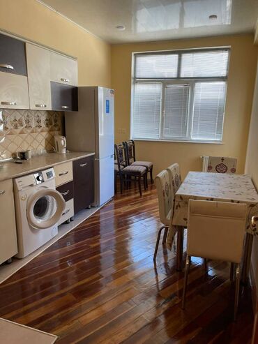 Uzunmüddətli kirayə mənzillər: Nəsimi rayonu Xətai prospekti (Nəsimi bazarı yanı) inşa edilmiş 16 — 1