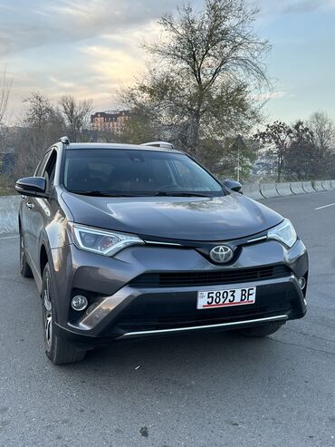 Toyota: Toyota RAV4: 2018 г., 2.5 л, Типтроник, Бензин, Кроссовер