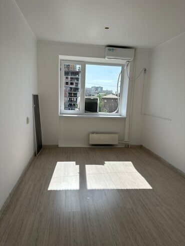 сниму дом кант: 35 м², 1 комната, Утепленный, Бронированные двери, Парковка