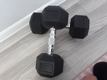 гантели lite weights: Гантели фирменные 10х10=20 кг