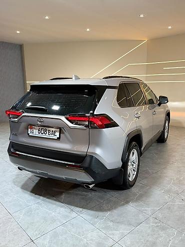 родар: Toyota RAV4: 2019 г., 2 л, Автомат, Бензин, Кроссовер — 9