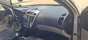 Kia: Kia Ceed: 1.6 l | 2007 il Universal — 11