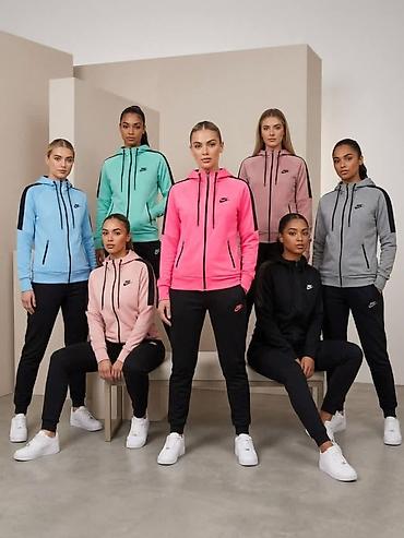 xxs: 3500 din ženske trenerke od licre S,M,L,XL,XXL,3XL veličine
pb — 2