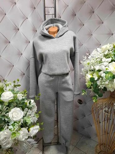 Gornji i donji deo: Jednobojni, bоја - Bordo — 8