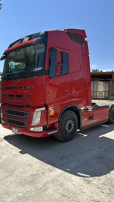 купить shacman: Тягач, Volvo, 2013 г., Без прицепа — 1