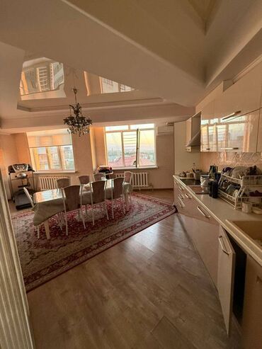 ищу квартирантов: 3 комнаты, 126 м², Элитка, 10 этаж, Евроремонт