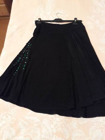 женские короткие юбки: XL (EU 42), цвет - Черный