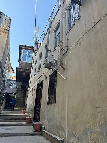 Həyət evləri və villaların satışı: 7 otaqlı, 220 kv. m, Kredit yoxdur, Təmirsiz — 12