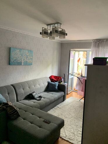 3 комнаты, 63 м², Хрущевка, 2 этаж, Косметический ремонт
