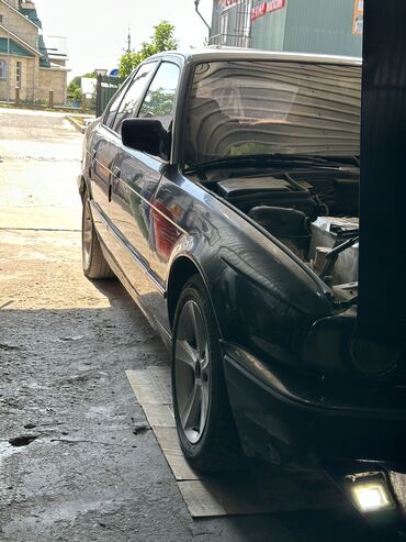 312 авто: BMW 5 series: 1991 г., 2 л, Механика, Бензин, Минивэн