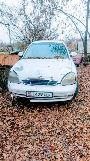 Daewoo: Daewoo Nubira: 2001 г., 1.5 л, Автомат, Бензин, Седан