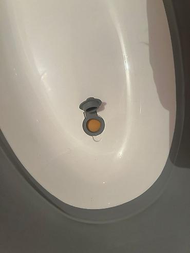 hamam dekoru: Uşaq vannası və vanna içliyi (balıq yastıq) birlikdə satılır. Körpəni — 5