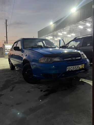 купить машину москвич: Daewoo Nexia: 2013 г., 1.5 л, Седан