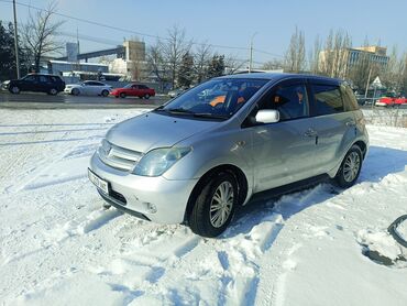 Toyota: Toyota ist: 2002 г., 1.5 л, Автомат, Бензин, Хэтчбэк