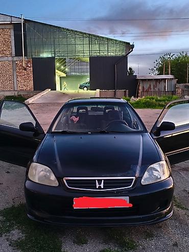 e60 m5: Honda Civic: 1999 г., Механика, Бензин, Хэтчбэк — 4