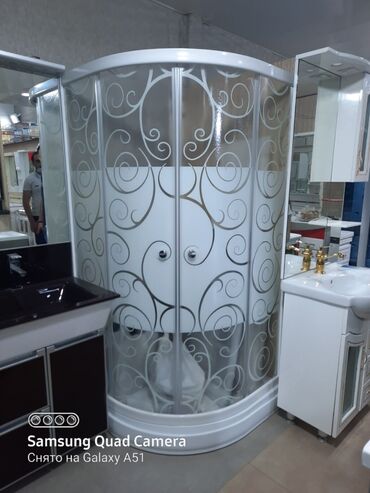 Duş kabinaları, arakəsmələr: Hamam aksesuarları, dolab, vanna,cambalkon,  kabin, arakesme guzgu — 9