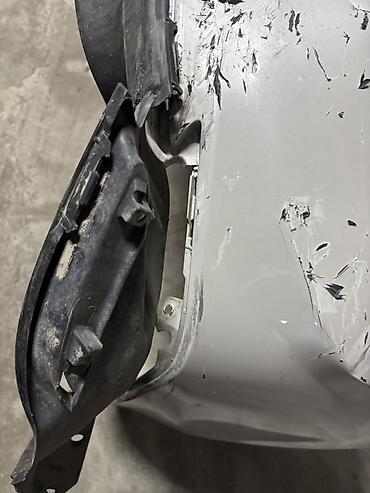 Бампер и комплектующие: Бампер Toyota, Б/у, Оригинал — 5