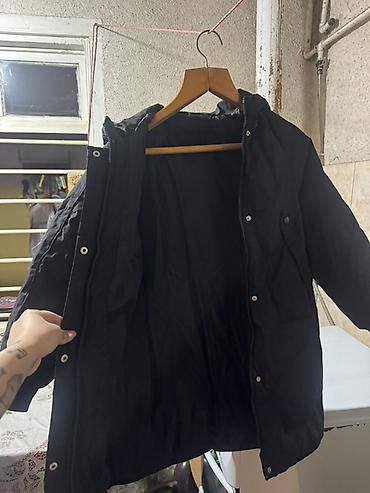Üst geyimi: Ünvan Bineqedi 
11-12 yaş uşağ için isti saxlayan kurtka — 2