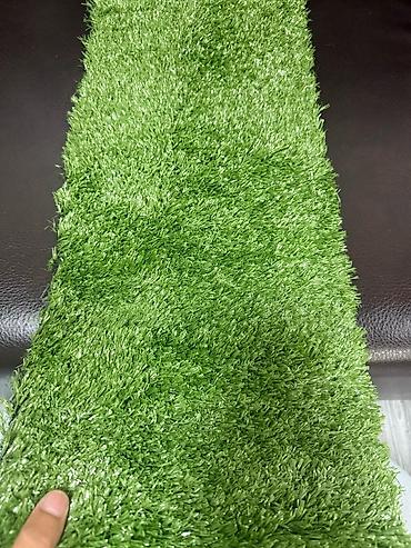 Резиновая плитка: Искусственная трава, представленная в различных оттенках зеленого — 4