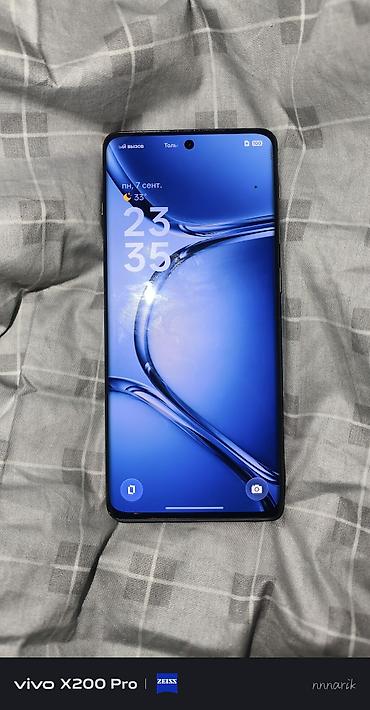 плэйстейшен 5: OnePlus Ace 2 Pro, Б/у, 256 ГБ, цвет - Серый, 2 SIM — 2