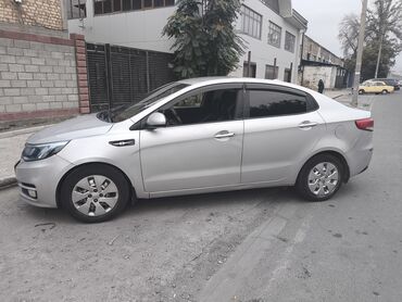 авто в рассрочку без процентов: Kia Rio: 2017 г., 1.4 л, Автомат, Бензин, Седан