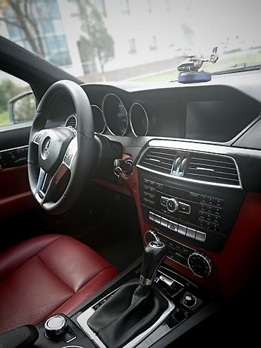 avtomobil ehtiyat hisselerinin satisi: Mercedes-Benz C-Class: 1.8 l | 2012 il Sedan — 1