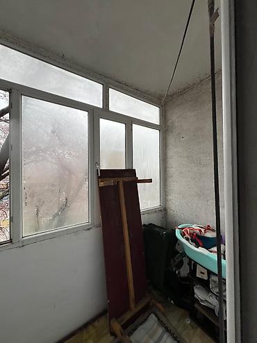 село пригородное: 1 комната, 31 м², Индивидуалка, 2 этаж, Старый ремонт — 5