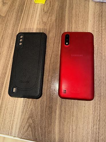 samsung a01 core: Samsung Galaxy A01, 16 GB, rəng - Qırmızı, İki sim kartlı, Sensor — 1