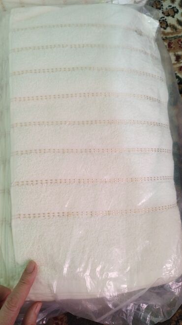Текстиль: Кух полотенца 100 штук новый покупало размер 43 Х25 см