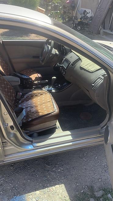 требует вложения: Nissan Altima: 2005 г., 2.5 л, Автомат, Бензин, Седан — 2