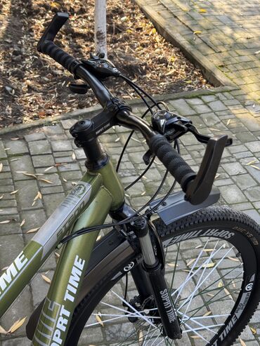 Şəhər velosipedləri: Yeni Şəhər velosipedi Stels, 29", sürətlərin sayı: 21, Ünvandan götürmə — 3