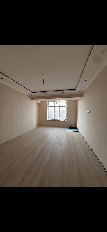 Продажа комнат: 80 м², Без мебели — 18